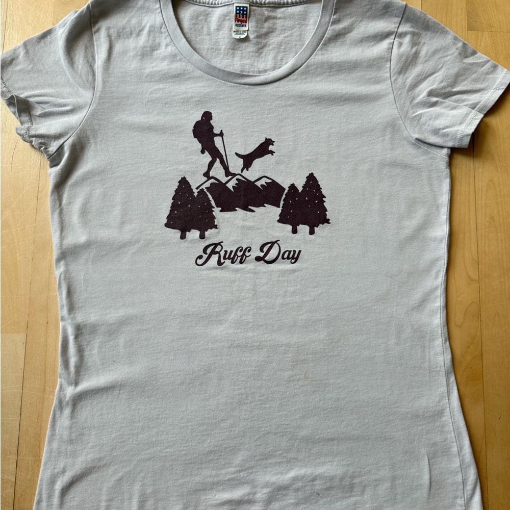 Gray Graphic Short Sleeve Tee
